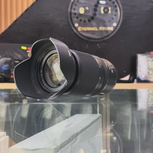 Nikon Z mount 28-75mm f/2.8 en excellent état