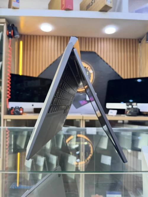 LENOVO LOQ RYZEN 5 7235HS 16GB/512GB NVIDIA RTX 3050 6GB VRAM