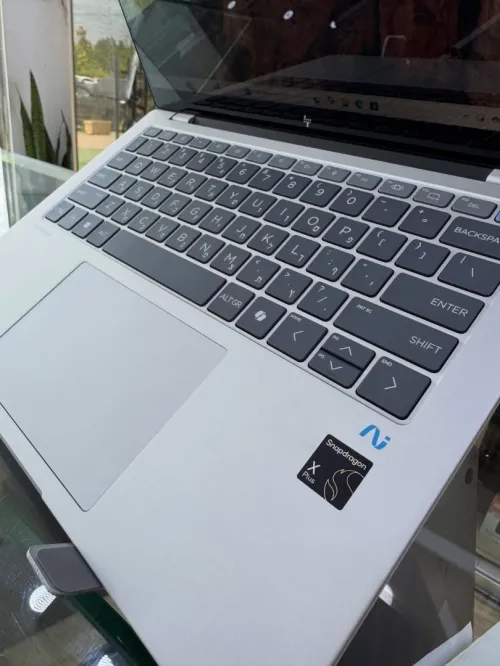 HO OMNIBOOK X14 SNAPDRAGON X PLUS 8 CORES 16GB/1TB