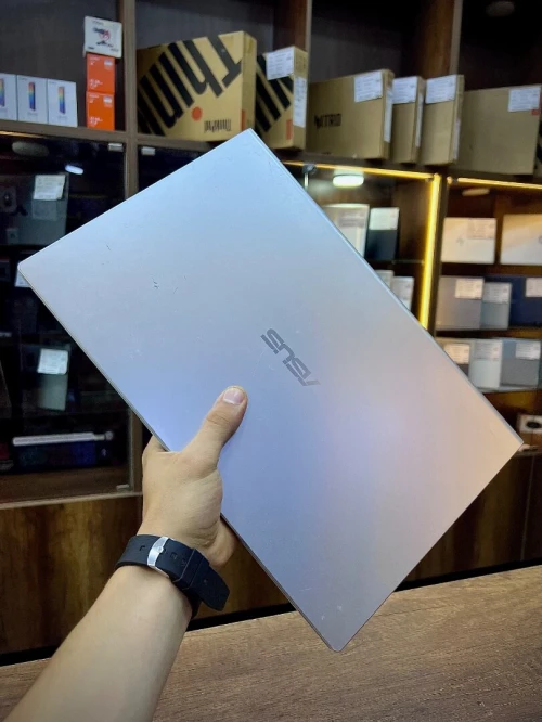 Asus vivobook 15 i5-1035 G1 8/512 15pouces fhd