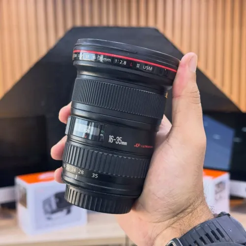 Canon 16-35mm f/2.8 L mark ii en excellent état