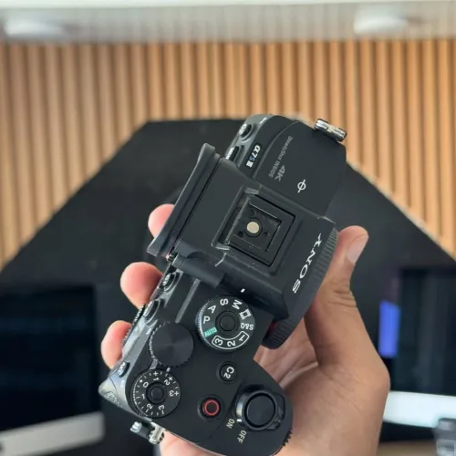 Sony A7 SIII boitier nu comme neuf en excellent état batterie et chargeur