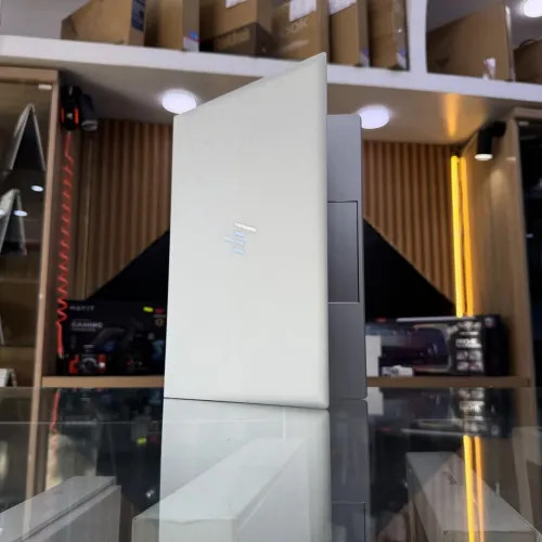 HP ELITEBOOK 835 G8