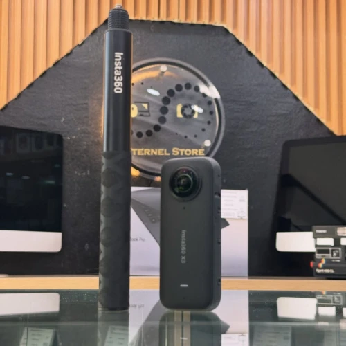 INSTA 360 X3 + bra invisible en excellent état
