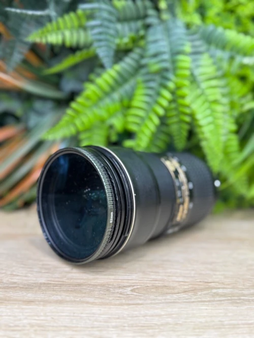 Nikon 24-70mm f/2.8 Serie N VR etat moyen