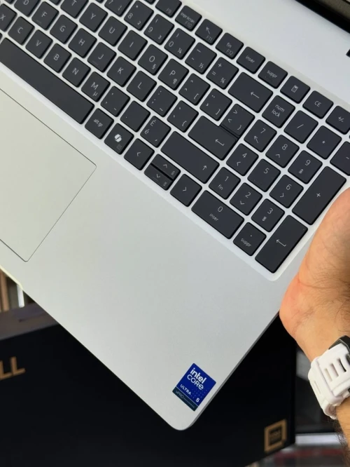 DELL PRO 16