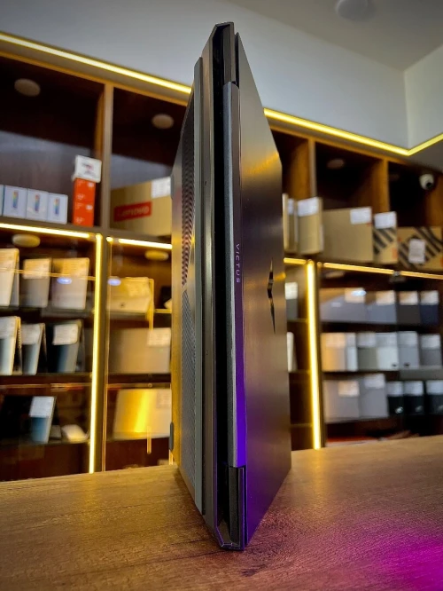 Hp victus 16 I7-11800H 16/1000 Nvidia RTX 3050TI 16pouces FHD 144Hz