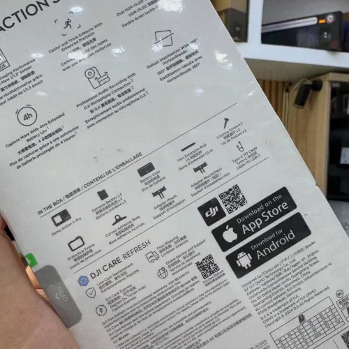 DJI OSMO ACTION 5 PRO COMBO neuf jamais utilisé