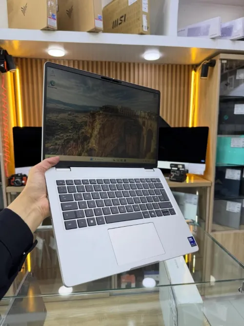 DELL PRO 14 ULTRA 5 235U 16GB/512GB