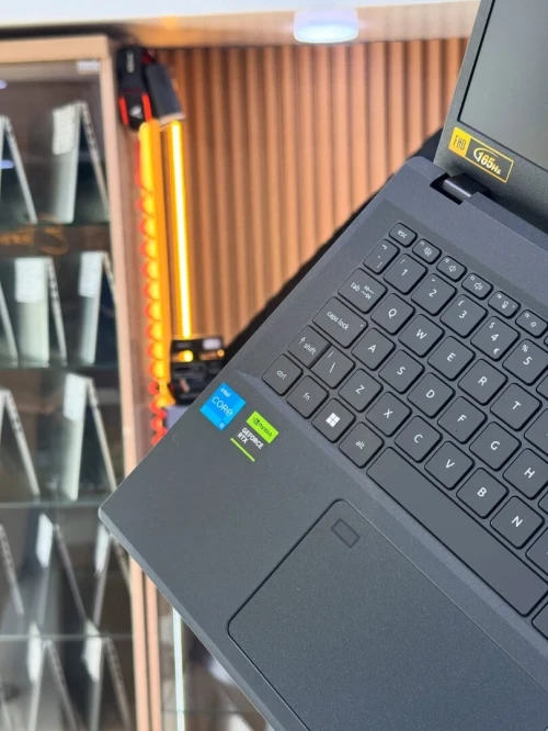 ACER NITRO V15