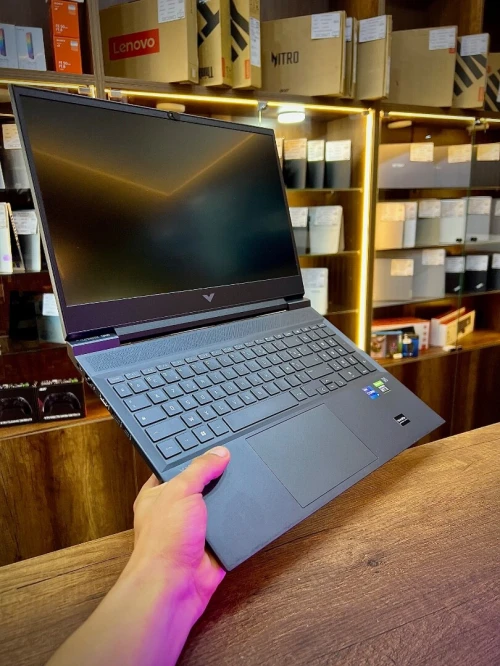 Hp victus 16 I7-11800H 16/1000 Nvidia RTX 3050TI 16pouces FHD 144Hz