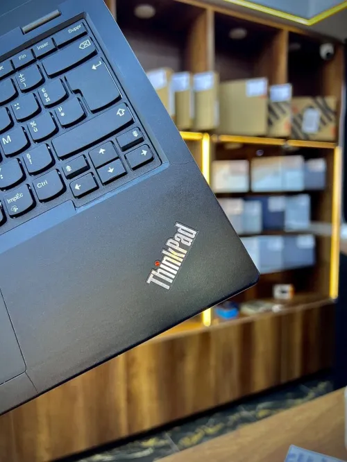 Lenovo thinkpad L380 i3-8130U 8/256 13 pouces fhe