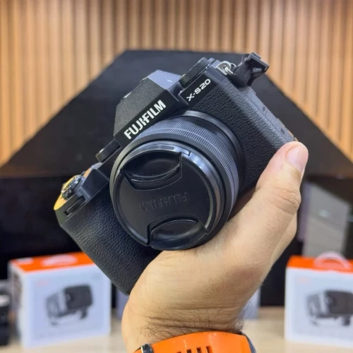 Fujifilm XS-20 avec 15-45mm en excellent état batterie et chargeur