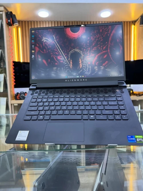 ALINWARE M15 R6 I7-11800H 16GB/512GB NVIDIA RTX 3070 8GB