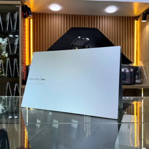 ASUS VIVOBOOK 15