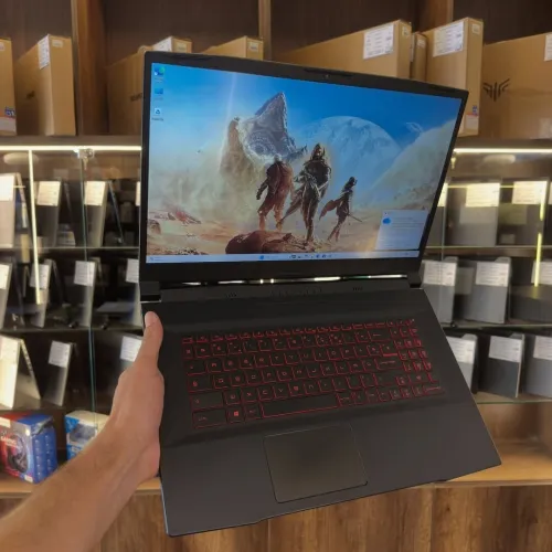 MSI KATANA GF76 I7 11800H 16GB/512GB