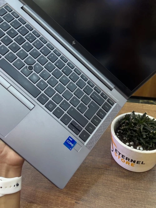 HP ZBOOK FIREFLY 14 G8
