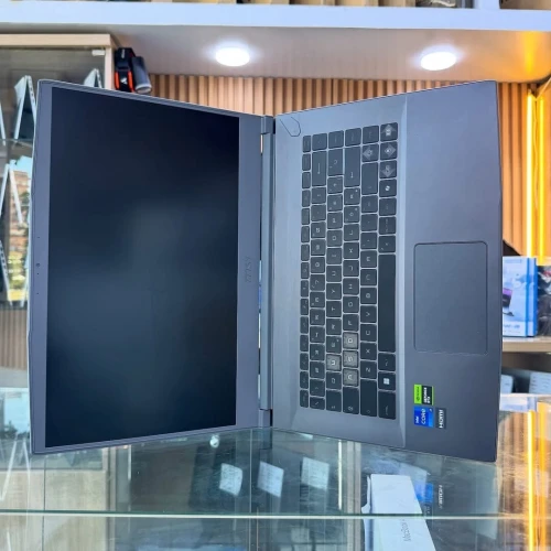 MSI THIN 15 B13VE