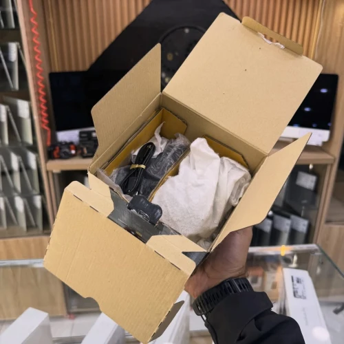 Sony A6400 avec 16-50mm OSS II neuf jamais utilisé