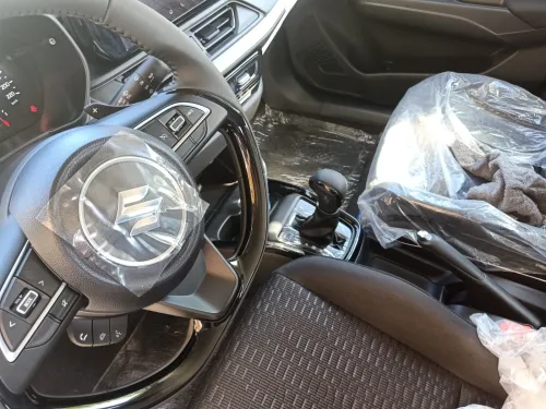 Suzuki Swift Dzire 2025 Monte carlo