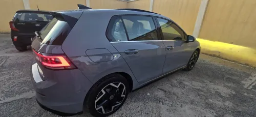 Volkswagen Golf 8 2025 R-Line