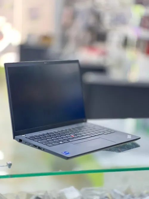 PC PORTABLE LENOVO THINKPAD P14s