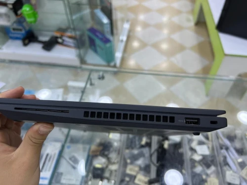 PC PORTABLE LENOVO THINKPAD P14s