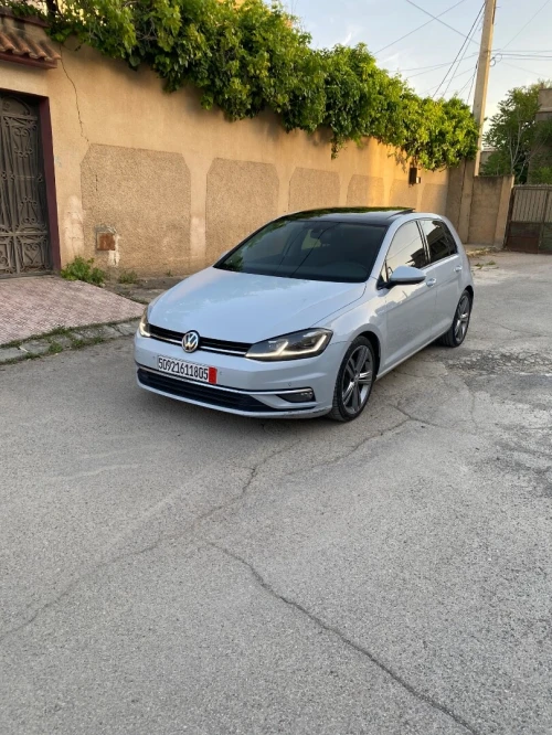 Volkswagen Golf 7 2018 Carat