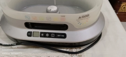 Cuiseur vapeur Seb 3 étages