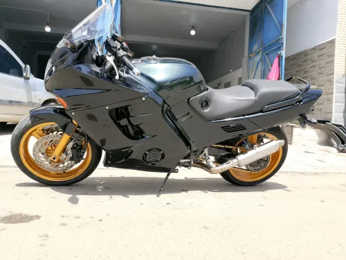 Honda CBR 1000f sc25 1995