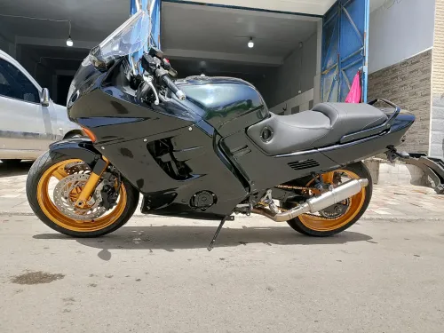 Honda CBR 1000f sc25 1995