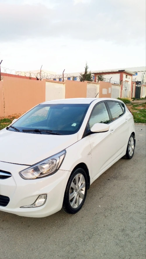 Hyundai Accent RB  5 portes 2018 Préstige