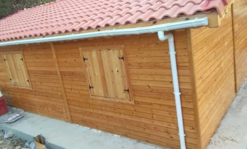 Construction des chalets et bungalow et Kiosque en bois 
