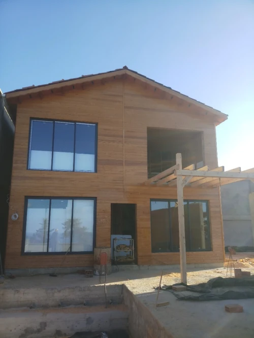 Construction des chalets et bungalow et Kiosque en bois 