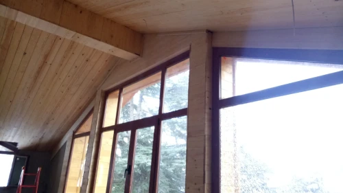 Construction des chalets et bungalow et Kiosque en bois 