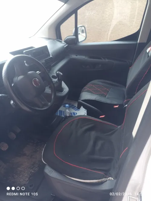 Fiat Doblo 2024 2 plas