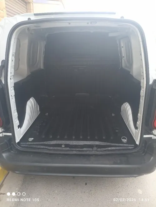 Fiat Doblo 2024 2 plas