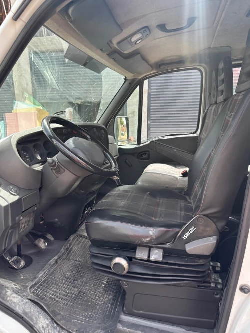 Iveco Daily double cabine 2000