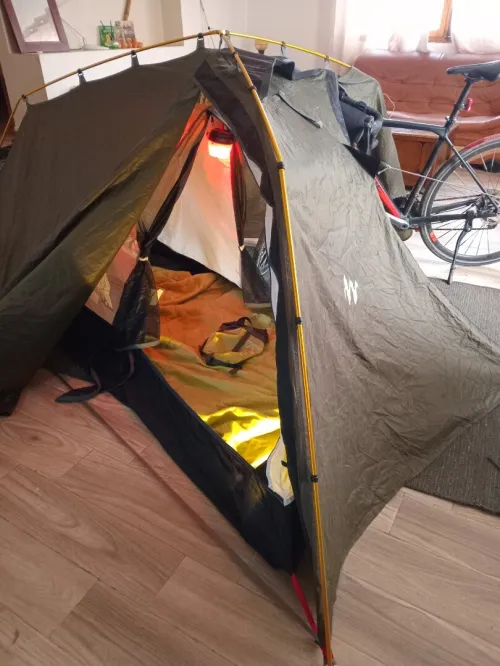 Tente Ultra light forclaz t2 + 2.4kg