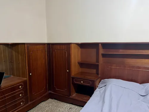 Chambre à coucher plaqué en acajou