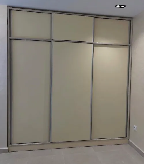 Dressing armoire sur mesure coulissant خزانات ملابس عصرية