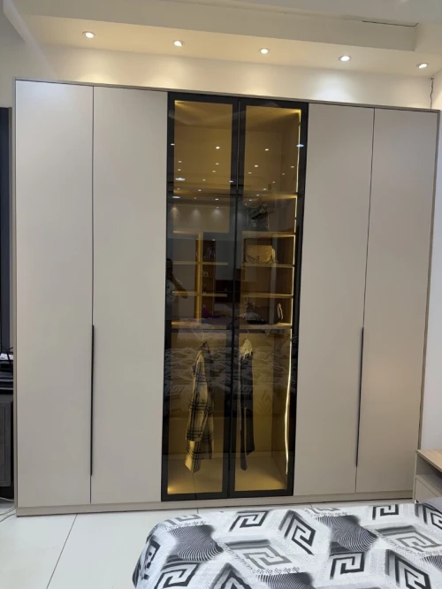 Dressing armoire placard sur mesure moderne
