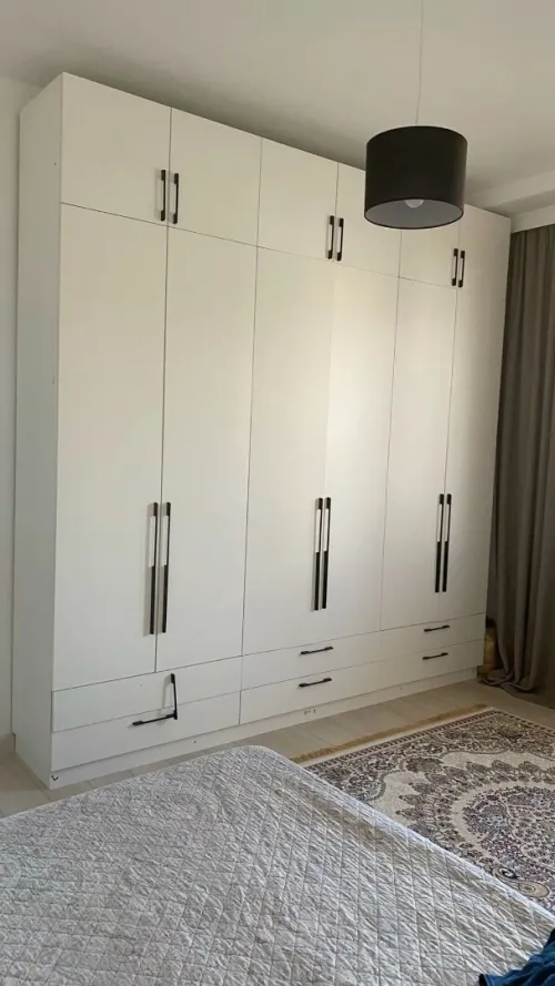 Dressing armoire placard sur mesure moderne