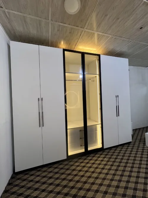 Dressing armoire sur mesure moderne خزانات ملابس عصرية