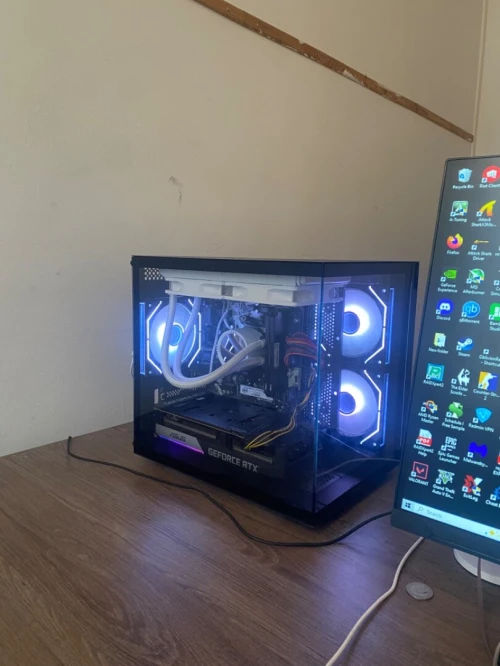 Pc gamer r7 5700x rtx 3060ti 32gb ram