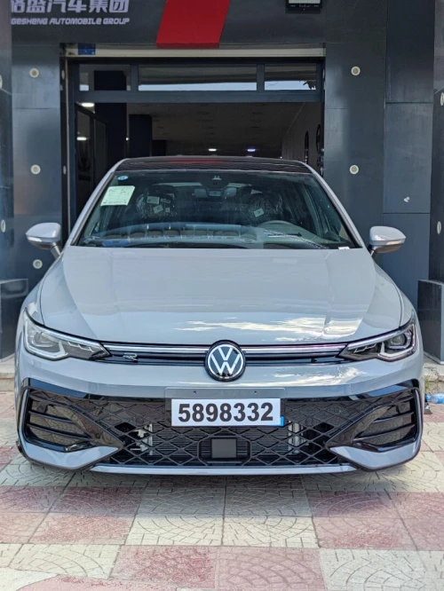 Volkswagen Golf 8 2025 R- Line 