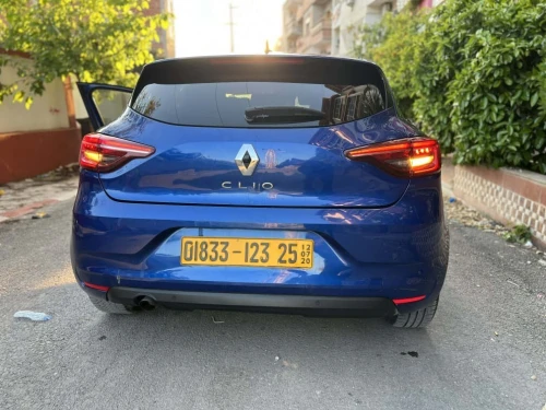 Renault Clio 5  2023 La toute