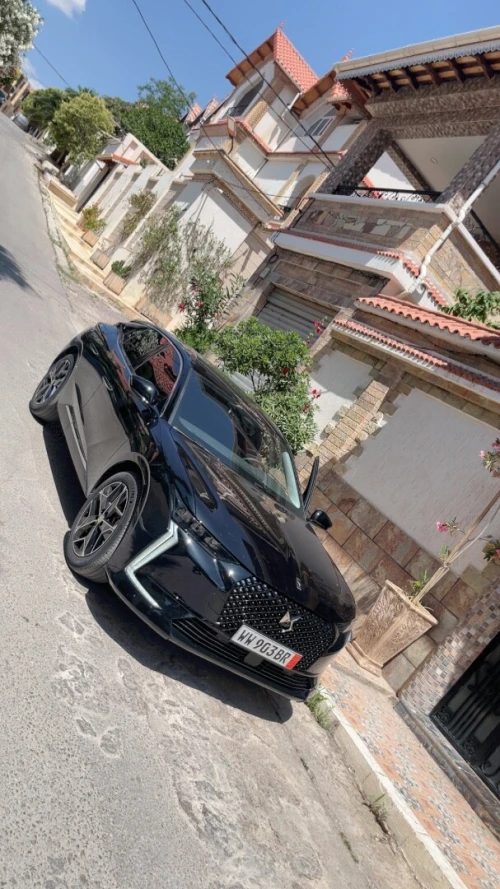 DS Ds4 2025 DS