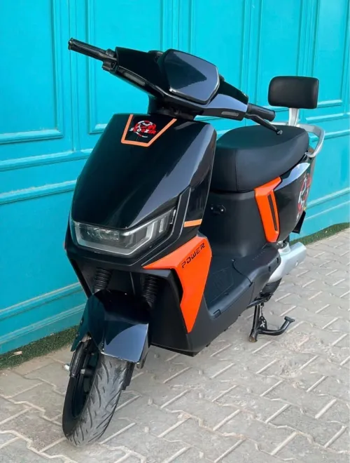 Scoozer Moto electrique Scoozer 2025