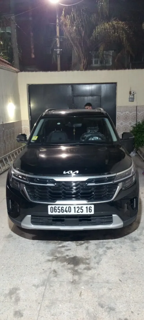 Kia Seltos 2025 Premieum
